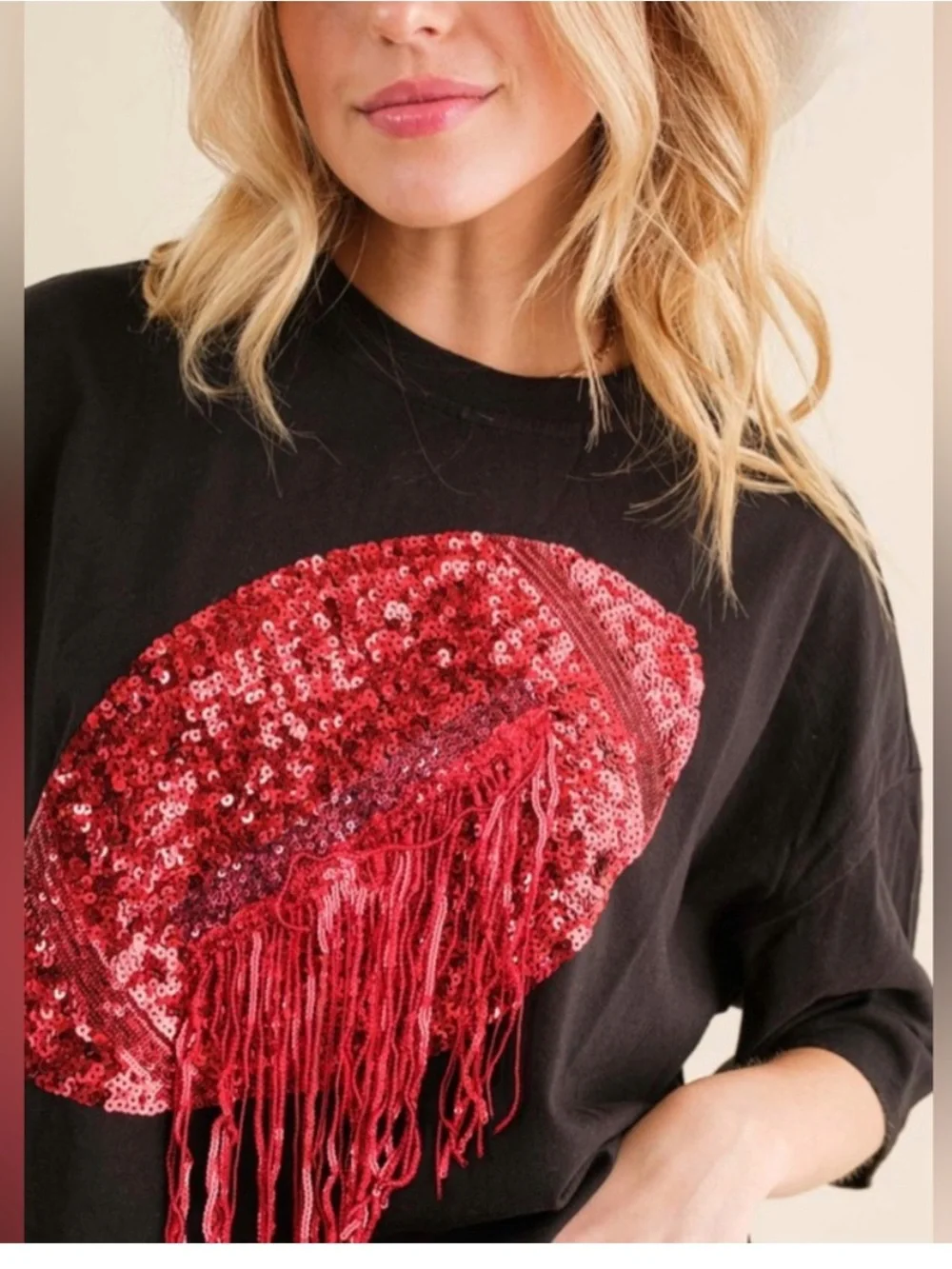 $60 NWOT Blue B. Black & Red Sequin Fringe Football Cropped T-Shirt L - Picture 5 of 7
